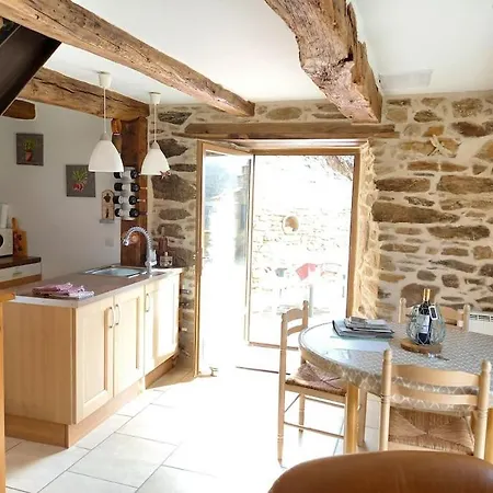 Petite Bergerie En Pierres Tout Confort Salles-Curan Extérieur photo